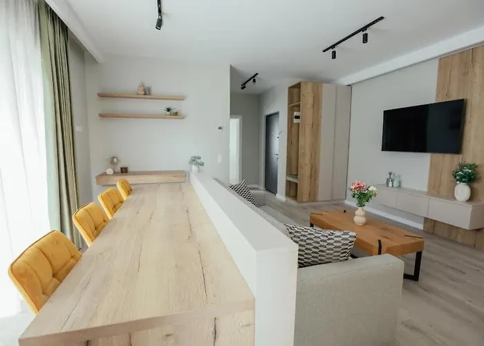 Maiava Апартаменты *